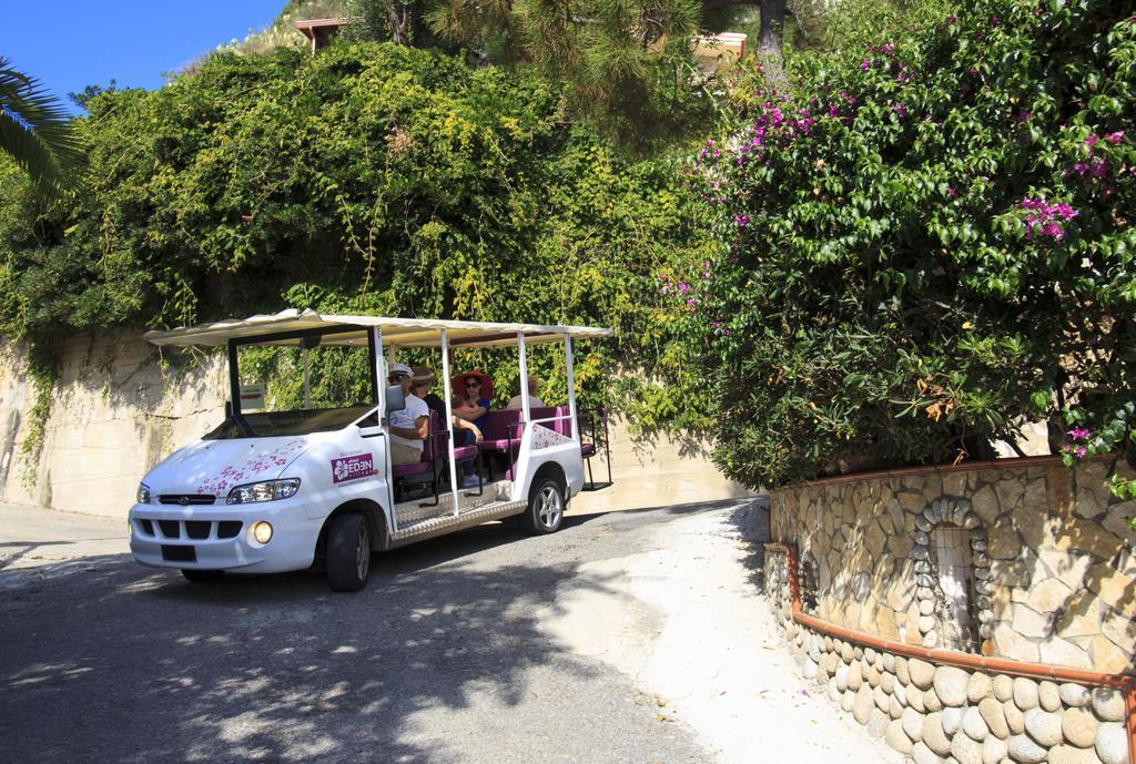 Hotel Village Eden Capo Vaticano Exteriér fotografie